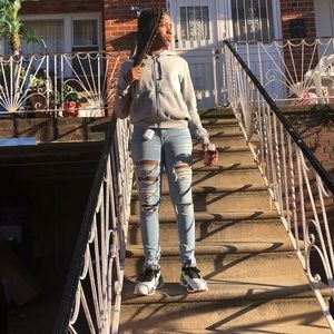 Meet your Posher, Dara